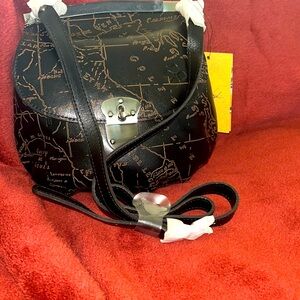 Patricia Nash Veneto Black bag NWT and dust bag included a 200 yrmap on leather